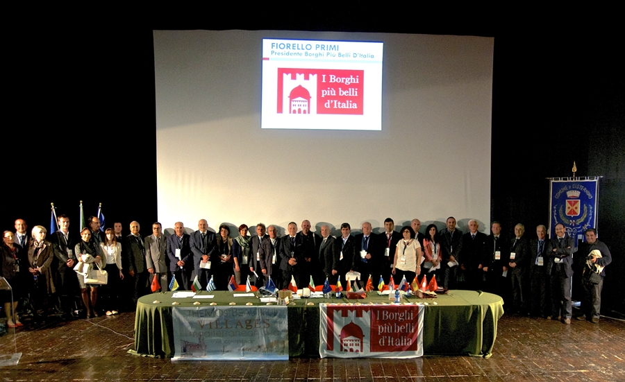 Foto di Gruppo - Conferenza Cisternino