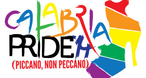 La “passiata” di Reggio Calabria. Si colora di ironia e di impegno il primo Gay Pride della storia calabrese