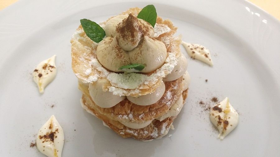 Millefoglie con crema Chantilly alla liquirizia Amarelli