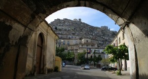 Calabria Aperta. Insediato a Castrovillari il comitato di “Luoghi Idea(li)”, nuovo progetto per promuovere il territorio