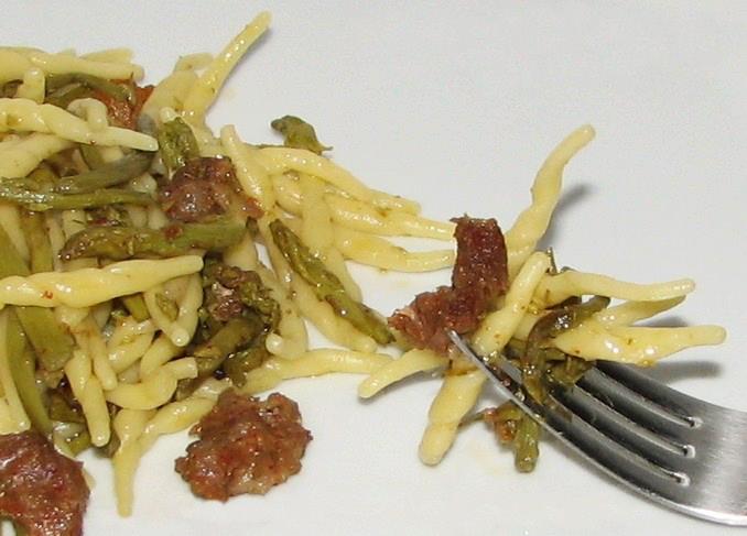 pasta asparagi salsiccia
